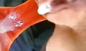 Anal farting ak yon  ...
